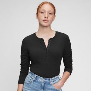 Gap Ribbed Henley Long Sleeve T-Shirt, Black, Size Small Petite, EUC